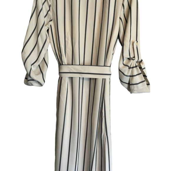 Babaton - Aritzia Kahlo Robe Coat - size medium - white with black stripes - Picture 6 of 6
